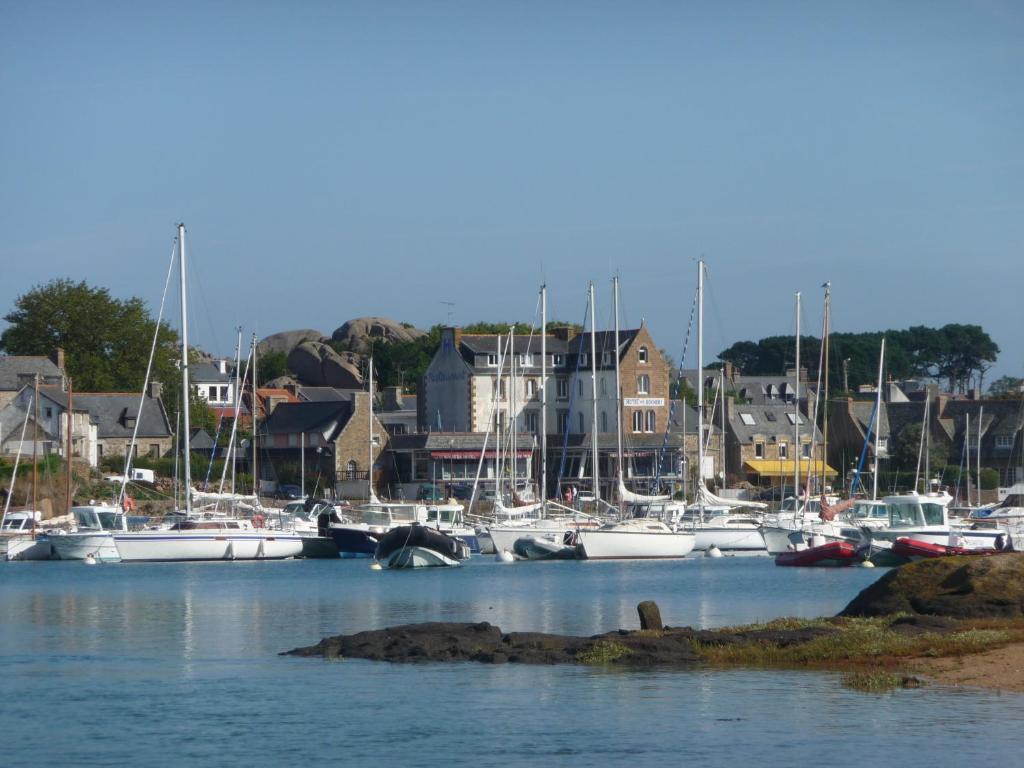 Hotel Des Rochers Perros-Guirec Kültér fotó